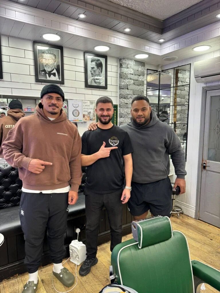 Celebrity gents haircut central London 1